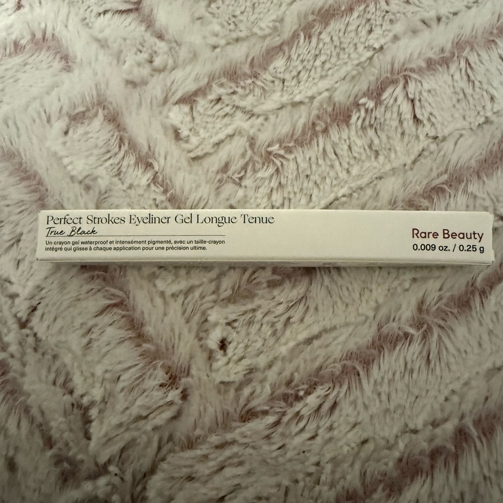 Rare Beauty Perfect Strokes Gel Eyeliner - True Black